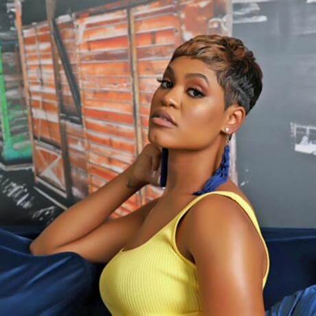 Pixie cut hair style with highlights